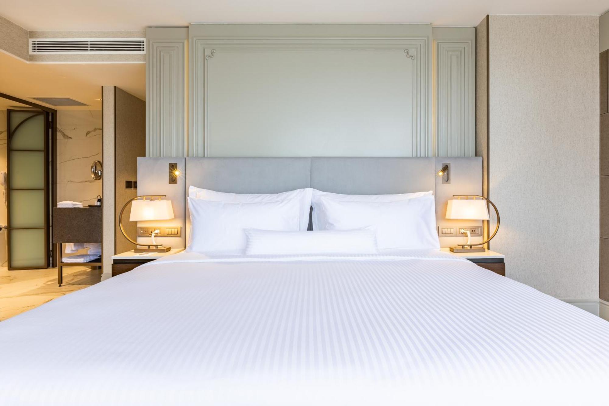 Stayso The House Hotel Стамбул Номер фото A bedroom at the hotel