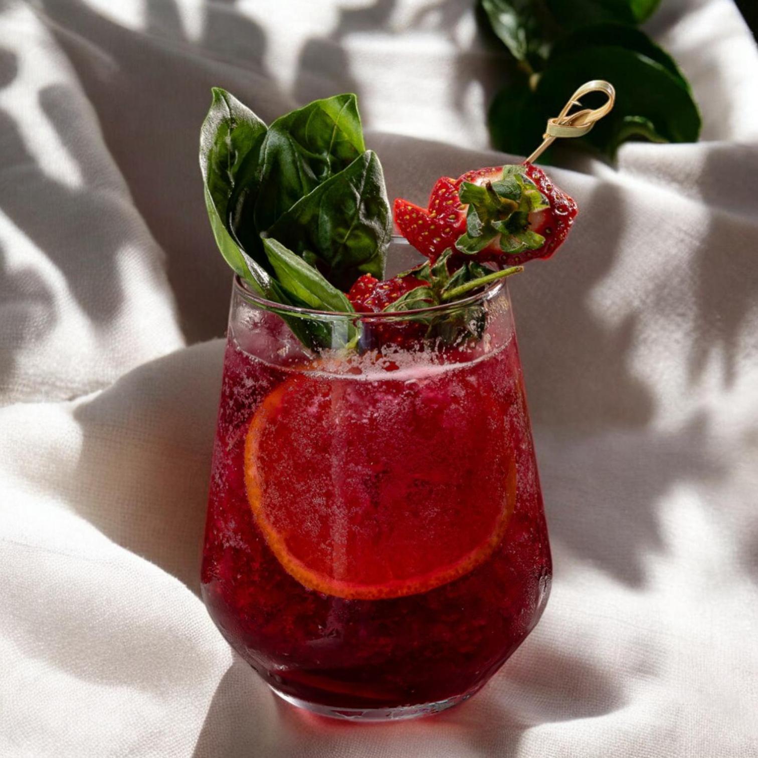 Stayso The House Hotel Стамбул Экстерьер фото A strawberry basil cocktail